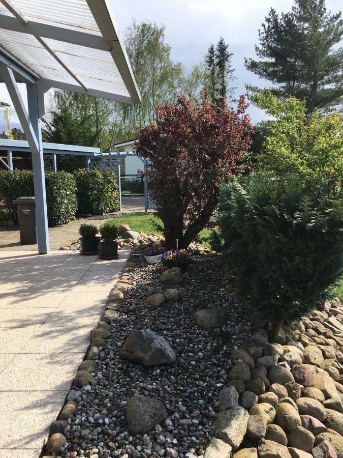 Ferienhaus Zur Sonne, Zislow Exterior foto